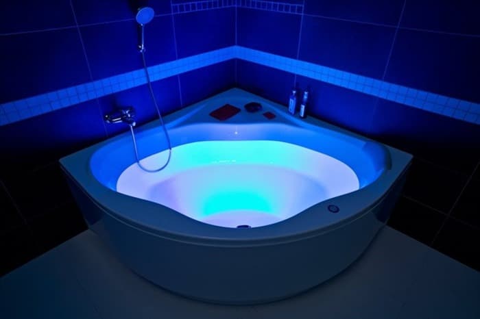 Гидромассажная ванна Jacuzzi угловая