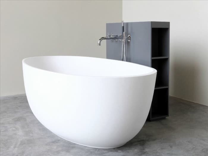 Loop Bathtub