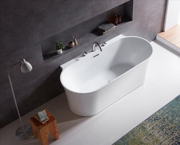 Акриловая ванна BELBAGNO bb409-1700-800